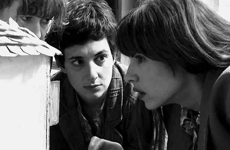 ID # 184 Thessaloniki IFF-2010 / Greek Films O monahikos astakos [Ο µοναχικός αστακός / The Lonesome Lobster] 89 Σκηνοθεσία-Σενάριο-Παραγωγός/Direction-Screenplay-Producer: Γιώργος Μπακόλας/Yorgos