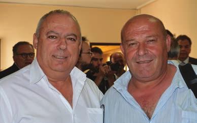 αγανακτούν! Φίλος παραγωγός δε διστάζει να εκφράσει στην Agrenda την αγωνία του για την εξέλιξη του εν λόγω προγράµµατος, τονίζοντας ότι «δουλεύουµε όλοι για τους εµπόρους και τους µελετητές.