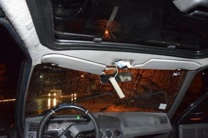 časť drogy v 8 zatavených injekčných striekačkách predal Jozefovi G. (1984) z okresu Žiar nad Hronom za 500,00 EUR.
