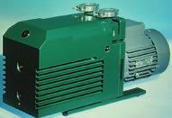 Vstup a výstup je vybavený štandardnou prírubou DN 16 KF alebo DN 25 KF. Doporučuje sa vybaviť pumpy na výstupe filtrom, zachycujúcim olejovú hmlu. Model Čerp.