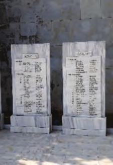 εκφράσουν τον θαυμασμό τους, για την ανδρεία τους αλλά και την περιφρόνησή τους προς τον θάνατο.