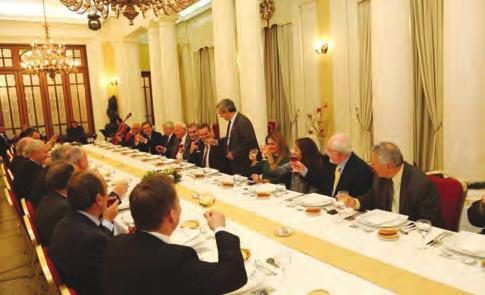 Παναγιώτης στη θέση αυτή, το ΜΤΣ θα είχε προ πολλού καταρρεύσει. Β. Υπόψη τη περίοδο εκείνη ψηφίσθηκαν από τη τότε κυβέρνηση και οι ν. 4254/14 και 4256/14 που θα έδιναν μια επί πλέον ανάσα στο ΜΤΣ.