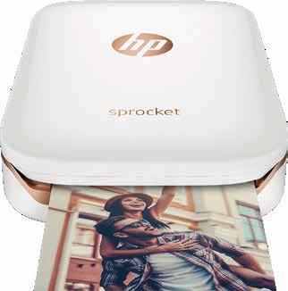 Tlačte fotografie vo veľkosti 5 7,6 cm jednoducho a okamžite zo svojho telefónu. Pripojte tlačiareň cez bluetooth a zábava sa môže začať.
