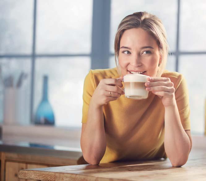 Philips 5000 NOVINK Lahodné kávové špeciality jednoducho Philips EP5340/10 LatteGo Inovatívna nádoba na mlieko LatteGo