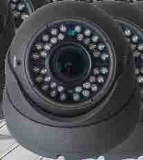 2 IP KAMERE IP1.3MP 1/3"Aptina 1.3 Megapixela 3.6mm 38 IP KAMERA 1.3MP 2.1 AHD-IP2-100C VANDALPROOF IP KAMERA, 1/3" Aptina 1.3MP, IR-CUT, OBJEKTIV 3.