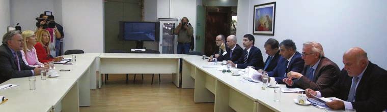 πραγματοποιεί τακτικές συναντήσεις με το Υπουργείο Εργασίας για την προώθηση του Κοινωνικού Διαλόγου, την ανταλλαγή απόψεων για το μέλλον της εργασίας και την αντιμετώπιση επίκαιρων ζητημάτων.