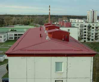 3/2012 SPRÁVCA BYTOVÝCH DOMOV Životnosť strechy Životnosť systému závisí od niekoľkých hlavných faktorov. Prvým je dôkladné odvetrávanie nového pôjdového priestoru.