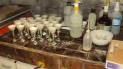 Από το κάθε δείγμα ζυγίστηκε 1 g σε αναλυτικό ζυγό ακριβείας ALS, τα οποία τοποθετήθηκαν σε κάψες και ακολούθησε καύση στους 500 ο C για 11 ώρες (Εικόνα Μ.7).