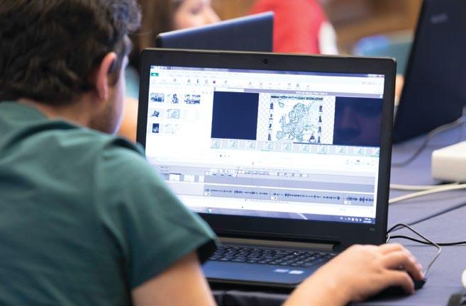 ΕΦΗΒΟΙ 55 ΔΗΜΙΟΎΡΓΗΣΕ ΤΗ ΔΙΚΉ ΣΟΥ ΨΗΦΙΑΚΉ ΑΦΉΓΗΣΗ II ΠΕΡΙΉΓΗΣΗ ΣΤΗΝ ΩΝΆΣΕΙΟ ΒΙΒΛΙΟΘΉΚΗ ΜΕ ΤΗ ΧΡΉΣΗ ΤΕΧΝΟΛΟΓΊΑΣ ΕΠΑΥΞΗΜΈΝΗΣ ΠΡΑΓΜΑΤΙΚΌΤΗΤΑΣ (AR) Μουσειολόγος; Προγραμματιστής; Ή, μήπως, συγγραφέας; Σε