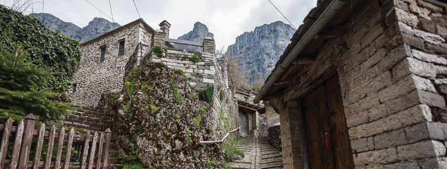 Θεσσαλική Γη, Μέτσοβο, Τύρναβος 4,5 Ημέρες 1η Ημέρα: Αθήνα Ιερά Μονή Κορώνης Λίμνη Πλαστήρα Καρδίτσα Συγκέντρωση νωρίς το πρωί και αναχώρηση για την Ιερά Μονή Γεννήσεως Της Θεοτόκου, γνωστή και ως