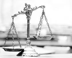Η αγορά του κάθε σπιτιού διαρκεί από 5 με 10 χρόνια, μετά το ίδιο σπίτι βγαίνει και πάλι στην αγορά για πώληση.