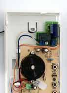 Rozmery: 153 (9DIN) x 107 x 62 mm Hmotnosť: 1020 g Stupeň ochrany: IP 20 Výstupné napätie: 24V/500 ma (stabilizované) a 9V AC/1A ma, resp.