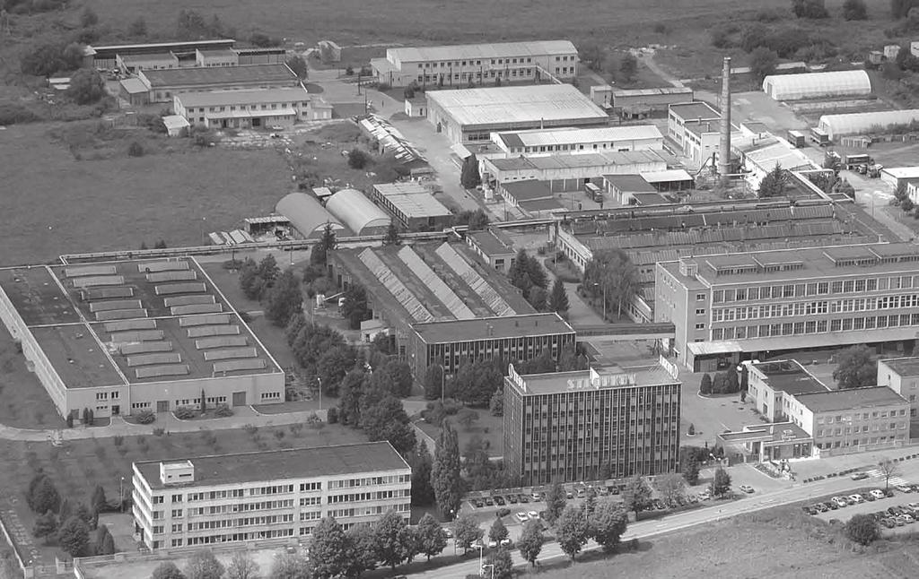 55 Na jar v roku 1960 sa v Stropkovskom závode TESLA po prvýkrát rozbehla 55 rokov tradície výroba súčiastok telekomunikačnej a signalizačnej techniky.
