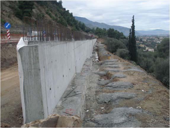 Design: 2009-2011 Construction: 2009 - General view of retaining wall Retaining walls Total length: 2.