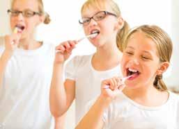 Έχει ιδιαίτερη σημασία για τα δόντια μας η ποσότητα των ζαχαρούχων τροφών που καταναλώνουμε, και ιδιαίτερα η συχνότητα με την οποία καταναλώνουμε τέτοιες τροφές.