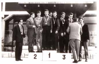 Novice sveta iz športa Namizni tenis SODRAŽICA 2011 ter obeležitev jubilejnih 50 športno uspešnih let Staneta GašperiËa Podelitev priznanj na X. športnih igrah Elektra" v Kopru leta 1965.