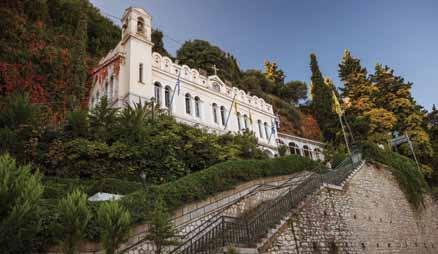 60 ΤΑΞΙΔΙ ΣΤΟΥΣ ΘΗΣΑΥΡΟΥΣ ΤΗΣ ΑΧΑΙΑΣ Η Αχαΐα βρίσκεται στο βόρειο μέρος του γεωγραφικού διαμερίσματος της Πελοποννήσου και ανήκει στην περιφέρεια Δυτικής Ελλάδας.