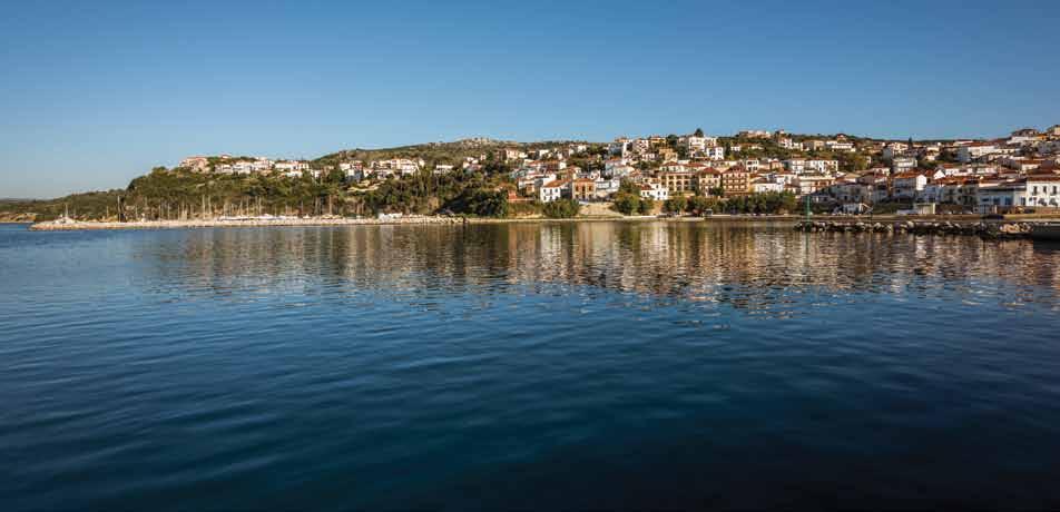 Ο Ταΰγετος, το ψηλότερο βουνό της Πελοποννήσου, δεσπόζει στον ορίζοντα της πρωτεύουσας Καλαμάτας και ολόκληρης της Μεσσηνιακής Μάνης.