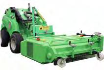 Stroj je plne hydraulicky ovládaný nakladačom Avant a všetky úlohy vykonáva efektívne, ekonomicky a s minimálnym zanechaním prejazdovej stopy na ktoromkoľvek type umelých povrchov.
