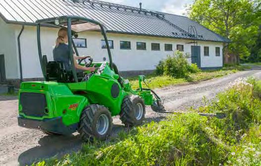Kosenie a údržba zelene Lištová kosa Jednoduchá žacia lišta na kosenie trávy, vysokej trávy na seno a na zastrihávanie kríkov a živých plotov.