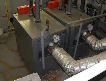 Výkon kotolne pre školu je po zaizolovaní UK = 176 kw. Teplotný spád 80/60 C. Z kotolne budú napájané radiátory.