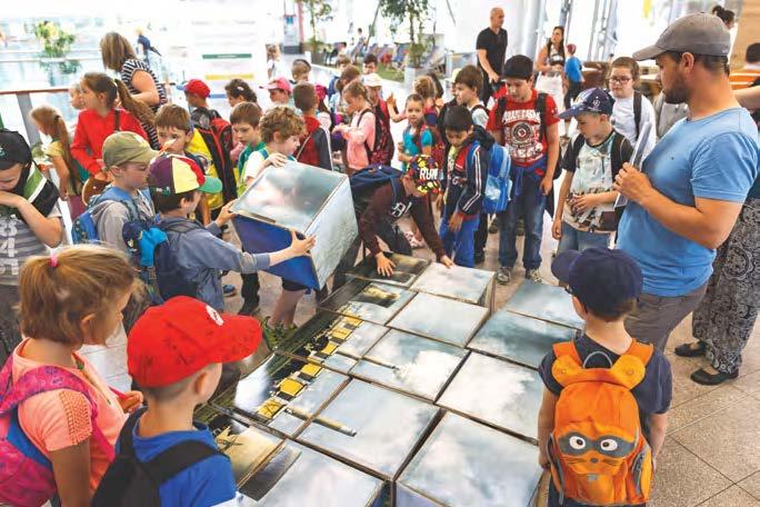 ENVIROSLOVENSKO Junior festival v Banskej Bystrici spestrili aj envirovýchovné aktivity SAŽP porotu zo Základnej školy pri detskej fakultnej nemocnici s poliklinikou v Banskej Bystrici najviac zaujal