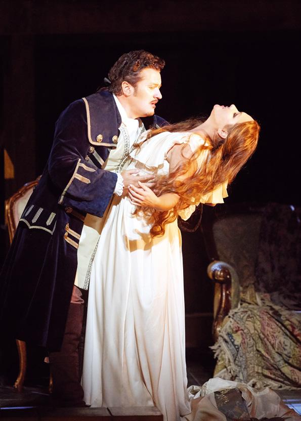 12 IAN ΑΝΤΡΙΆΝΑ ΛΕΚΟΥΒΡΈΡ του Francesco Cilea Η κορυφαία Anna Netrebko εμφανίζεται για πρώτη φορά στη Met στον ρόλο της Αντριάνα Λεκουβρέρ, της μεγάλης ηθοποιού του 18 ου αιώνα.