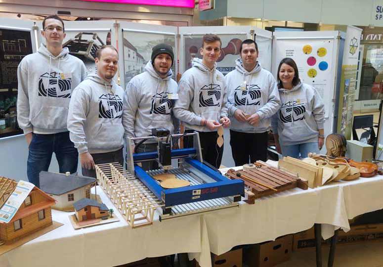 SPRAVODAJSTVO 15 Študentská organizácia WoodenWorld Študentská organizácia WoodenWorld pôsobí na pôde Technickej univerzity vo Zvolene už štvrtý rok.