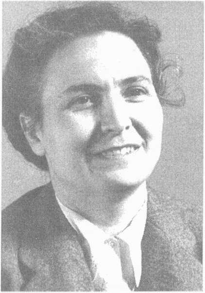 354 ΝΕΚΡΟΛΟΓΙΕΣ ΑΓΛΑΪΑ ΑΓΙΟΥΤΑΝΤΗ* (1912-1999) Μέ ιδιαίτερη συγκίνηση βρίσκομαι ξανά, έπειτα άπό πολλά χρόνια, στο Κέντρο Μικρασιατικών Σπουδών.