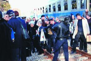 Sindikat PPDIVUT -a iz BiH u posjeti Sindikatu PPDIV-a Podravke Razmjena sindikalnih iskustava Sindikat PPDIV-a Podravke protekloga je petka posjetila deseteroëlana delegacija Sindikata
