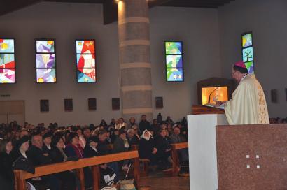 Po-ja e Marisë është realizim përfundimtarë i Besëlidhjes: në të është i pranishëm i gjithë populli i premtimit: i vjetri (Izraeli) dhe i riu (Kisha); Zoti është me të, domethënë Hyji është Hyji ynë