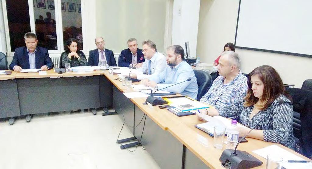 «ΣΥΝΔΗΜΟΤΕΣ» Έπεσαν οι μάσκες της κ. Μπατσαρά Συγχαίρουμε την κ. Μπατσαρα για την απόφαση της να θέσει υποψηφιότητα για τον Δήμο Βέροιας και της ευχόμαστε καλή επιτυχία.