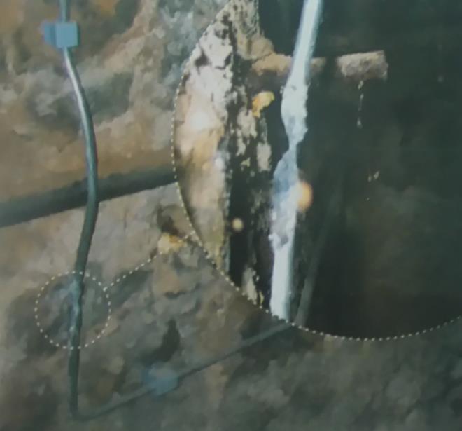 Hliník a jeho zliatiny Hliník sa v súčasnej dobe masovo rozšíril najmä pre svoje dobré korózne, mechanické a elektrické vlastnosti.