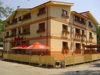 Lista structurilor de primire turistică ( funcţiuni de cazare) Staţiunea Lacu Sărat (2009) Denumirea
