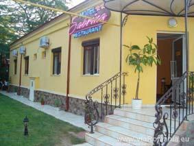 50 SC Alco Plus SA 3 stele Vila Sursa datelor: Ministerul Turismului - Direcţia Generală Control,