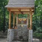 Se constată diferenţe între spaţiile ocupate de parc şi scuaruri, în sensul că nu toate spaţiile se prezintă corespunzător.