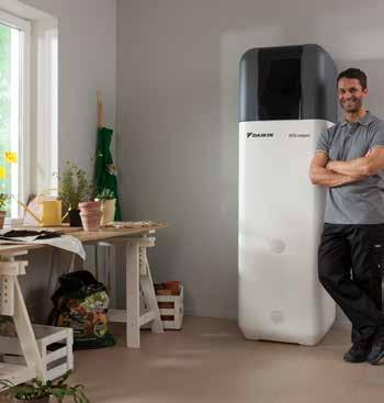 Integrovaná solárna jednotka a akumulačný zásobník s výrobou teplej pitnej vody prietokom Maximalizovanie využitia obnoviteľnej energie a ponuka najvyššieho komfortu v príprave teplej pitnej vody