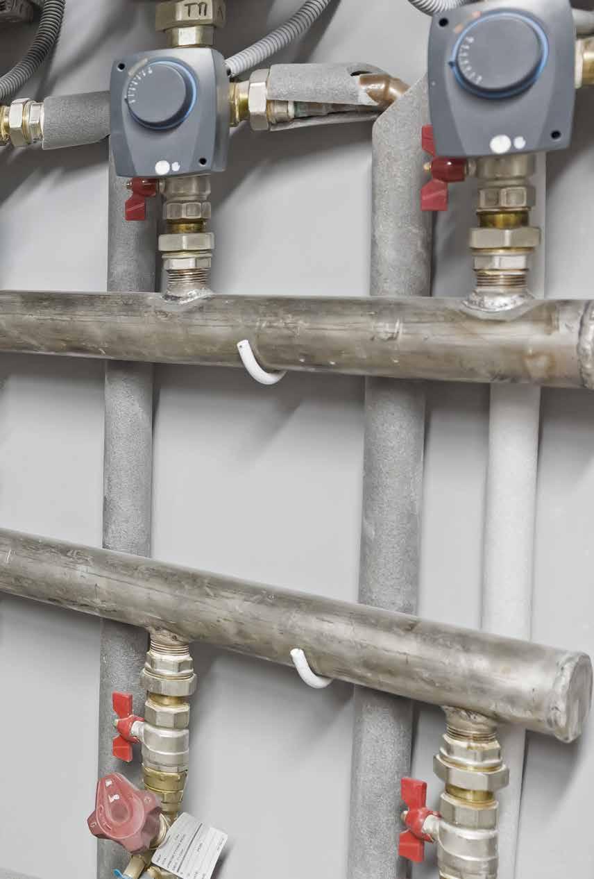 CS-i-2, i-3 REGULÁTOR PRE VYKUROVACIE SYSTÉMY REGULÁTOR PRE VYKUROVACIE SYSTÉMY Moderné a energeticky úsporné domy sa dnes nezaobídu bez niekoľkých alternatívnych zdrojov tepla.