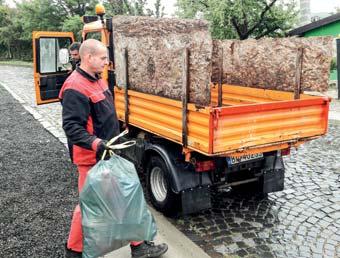 V MŠ na Tbiliskej sa zase vymenili podlahy na poschodí a vymaľovala sa kuchyňa. Škôlka Barónka sa pustila do rekonštrukcie jedálne.