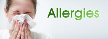 ΔΙΑΓΝΩΣΗ Γίνεται από τον ειδικό αλλεργιολόγο με βάση: τα συμπτώματα του ασθενή (ιστορικό) Την κλινική εξέταση Τις δερματικές δοκιμασίες Τις λειτουργικές δοκιμασίες του πνεύμονα Τον εργαστηριακό