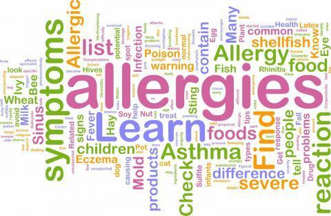 ΕΙΣΑΓΩΓΗ Οι αλλεργίες είναι παθήσεις που παρουσίασαν σημαντική αύξηση κατά το δεύτερο μισό του 20 ου αιώνα στις βιομηχανοποιημένες κοινωνίες, τα κρούσματα των αλλεργικών αντιδράσεων αυξήθηκαν κατά