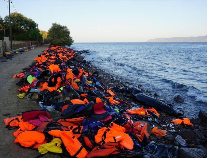 ταξιδιωτών. Υφάσματα της ύστερης αρχαιότητας στο Πελοποννησιακό Λαογραφικό Ίδρυμα Β.