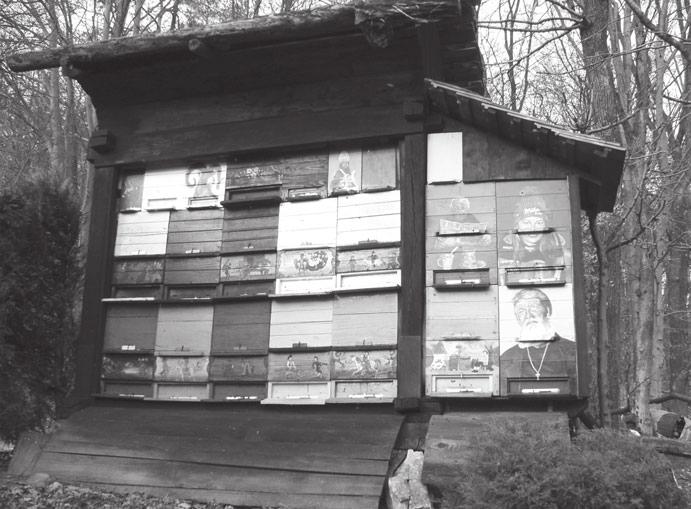 Univerze v Budimpešti, ki študira slovenski jezik. Bil sem zelo presenečen, ker je znal poimenovati v slovenščini stare predmete, katerih sedaj sploh ne uporabljamo več.