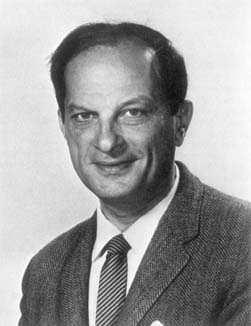 dielne dvojice amerických autorov M. Kac a S. M. Ulam. Obaja patria k významným matematikom. O jednom z nich sa teraz dozviete viac. Životný príbeh Pochádzal z Ľvova na Ukrajine.