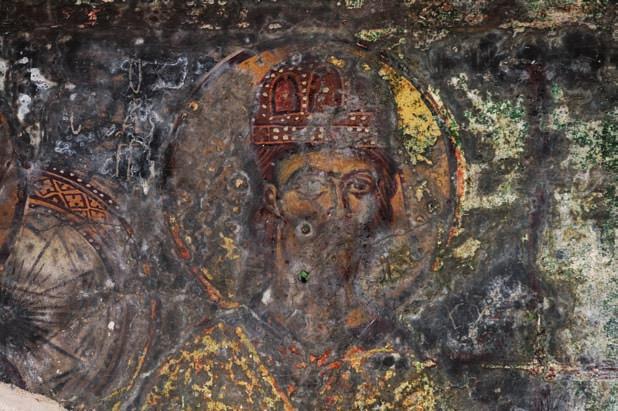 168 ΦΡΑΪ ΑΚΗ ΑΘΗΝΑ κου, η Άννα και Ο ΑΓΙΟC ΙΩΑΚΕΙΜ και η µικρή Παρθένος, που οδηγείται στο ναό. Το ζεύγος των αγίων ακολουθεί όµιλος έξι νεαρών κοριτσιών µε όµορφα στολισµένες κόµες 28.