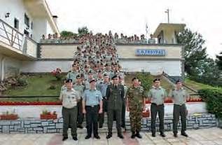 Επίσκεψη Σπουδαστών ΣΣΑΣ στο Φυλάκιο «ΓΕΦΥΡΑ» Tην Παρασκευή 25 Μαΐου 2012, επισκέφτηκαν το Ελληνικό Φυλλάκιο «ΓΕΦΥΡΑ», στην Περιοχή Ευθύνης της 31 Μ/Κ Ταξιαρχίας οι σπουδαστές της ΣΣΑΣ, στο πλαίσιο