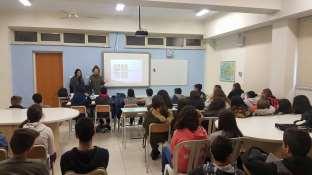 Α ΓΥΜΝΑΣΙΟΥ 24/01/17 Διάλεξη στους μαθητές για τα αδέσποτα ζώα 22/02/17 Οι μαθητές ανέπτυξαν με την υπεύθυνη καθηγήτρια το θέμα της