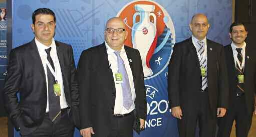 EURO 2016 Η Κυπριακή αποστολή στην κλήρωση των ομίλων του EURO 2016. Από αριστερά Πάμπος Χριστοδούλου, Γιώργος Κούμας, Χάρης Λοϊζίδης και Άδωνις Προκοπίου.