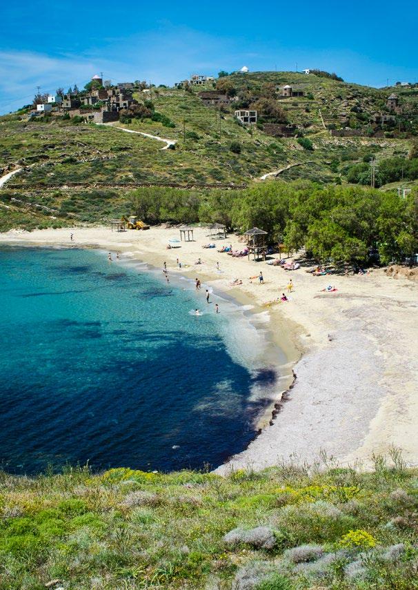 ΔΗΜΟΣ ΚΕΑΣ-ΚΥΚΛΑΔΕΣ Παραλίες Με τα χιλιόμετρα της ακτογραμμής της, η Κέα προσφέρει ακόμη και στον πιο απαιτητικό επισκέπτη ειδυλλιακές παραλίες με εντυπωσιακά κρυστάλλινα νερά: άλλες οργανωμένες,