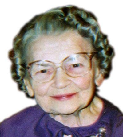Trešdien, 6. jūlijā, Ņujorkā, ASV, 100 gadu vecumā mūžībā devusies Elza Ķezbere latviešu dzejniece. Pavisam nesen 2011. gada 5. maijā dzejniece Ņujorkā svinēja savu 100. dzimšanas dienu.